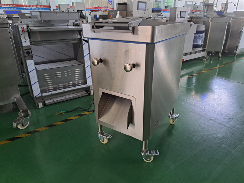 精美雞胗雞肫片切割，還得看祥九瑞盈專(zhuān)用的雞胗切片機(jī) 